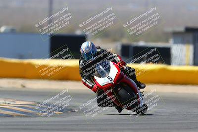 media/Mar-28-2022-Superbike Trackdays (Mon) [[b8603d0f67]]/Novice Group (1130am-12pm)/Turn 2/